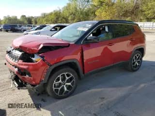2025 Jeep Compass Limited с VIN 3C4NJDCN9ST577035, выставлен на аукционе Copart как лот 85200915 с пробегом Не указан миль и На запчасти • Non repairable. История ставок и продаж доступна на DreamBid. Изображение 1.