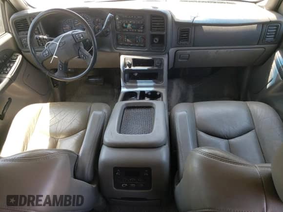 2003 Chevrolet Tahoe Z71 with VIN 1GNEK13T23R251122, listed as a Copart auction lot 68030525 with 129,541 mi miles and Clean title. Bid and sale history available at DreamBid. Image 8.