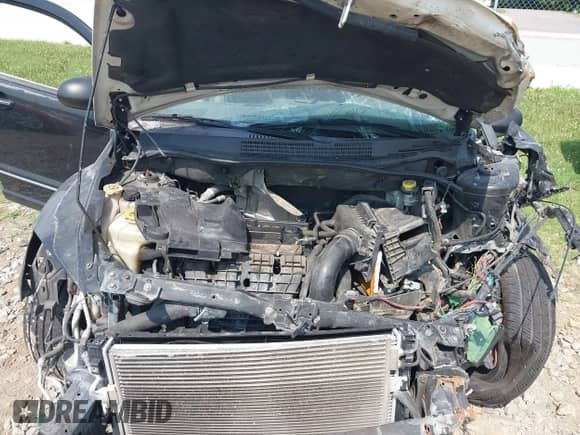 2007 Dodge Caliber R/T with VIN 1B3HE78K77D249371, listed as a IAAI auction lot 42583716 with Not provided miles and . Bid and sale history available at DreamBid. Image 10.