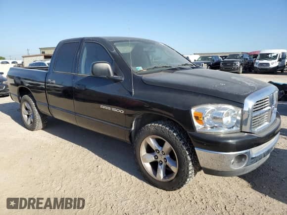 2007 Dodge 1500 ST z VIN 1D7HA18P77S237970, wystawiony jako Copart lot #52456175 z przebiegiem 209 335 mil mil oraz Czysty tytuł • Clean title. Historia ofert i sprzedaży dostępna na DreamBid. Obrazek 4.