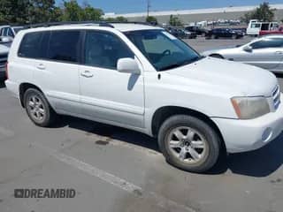 2002 Toyota Highlander с VIN JTEGF21A520033817, выставлен на аукционе IAAI как лот 42421337 с пробегом 299 112 миль миль и . История ставок и продаж доступна на DreamBid. Изображение 1.