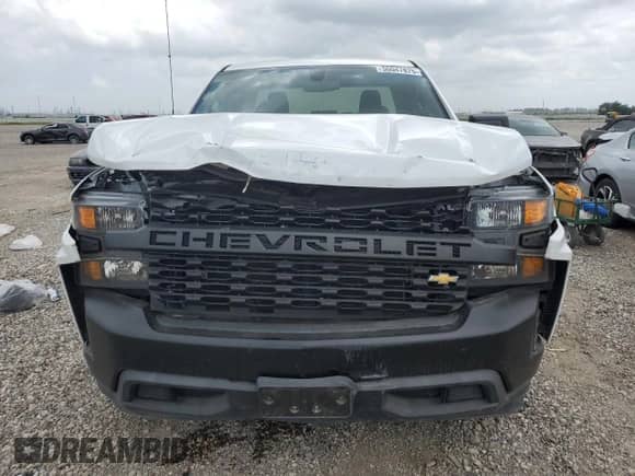 2020 Chevrolet Silverado 1500 Work Truck z VIN 1GCRWAEF9LZ261152, wystawiony jako Copart lot #55047875 z przebiegiem 24 782 mil mil oraz Szkoda całkowita • Salvage title. Historia ofert i sprzedaży dostępna na DreamBid. Obrazek 5.
