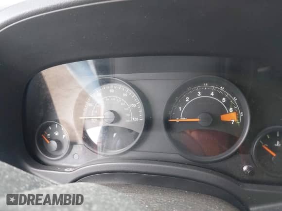 2016 Jeep Compass Sport z VIN 1C4NJDBB3GD521077, wystawiony jako IAAI lot #43245338 z przebiegiem Nie podano mil oraz . Historia ofert i sprzedaży dostępna na DreamBid. Obrazek 7.