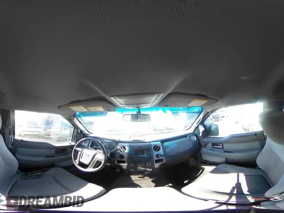 2014 Ford F-150 XL z VIN 1FTEX1CM7EKE91541, wystawiony jako IAAI lot #42625923 z przebiegiem 397 424 mil mil oraz . Historia ofert i sprzedaży dostępna na DreamBid. Obrazek 18.