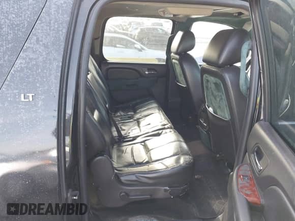 2014 Chevrolet Suburban LT с VIN 1GNSKJE70ER188902, выставлен на аукционе IAAI как лот 41208462 с пробегом 123 278 миль миль и . История ставок и продаж доступна на DreamBid. Изображение 8.
