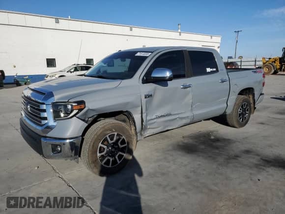 2019 Toyota Tundra SR5 с VIN 5TFHY5F15KX845980, выставлен на аукционе Copart как лот 71916695 с пробегом 97 577 миль миль и Списание • Salvage title. История ставок и продаж доступна на DreamBid. Изображение 1.
