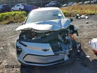 2023 Chevrolet Bolt EV 2LT with VIN 1G1FX6S00P4190027, listed as a Copart auction lot 85300565 with 26,534 mi miles and Non repairable. Bid and sale history available at DreamBid. Image 5.