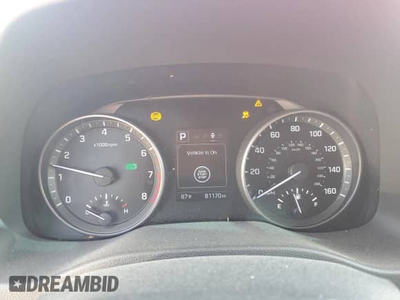 2017 Hyundai Elantra Limited с VIN KMHD84LFXHU225656, выставлен на аукционе Copart как лот 84174605 с пробегом 81 170 миль миль и Списание • Salvage title. История ставок и продаж доступна на DreamBid. Изображение 9.