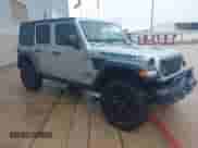 2023 Jeep Wrangler Rubicon с VIN 1C4JJXR63PW696801, выставлен на аукционе IAAI как лот 43040800 с пробегом 2 699 миль миль и . История ставок и продаж доступна на DreamBid. Изображение 1.