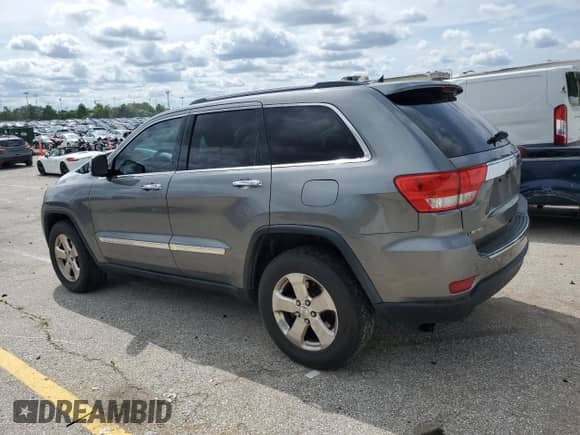 2013 Jeep Grand Cherokee Limited с VIN 1C4RJEBG2DC577533, выставлен на аукционе Copart как лот 60863725 с пробегом 172 365 миль миль и Списание • Salvage title. История ставок и продаж доступна на DreamBid. Изображение 2.