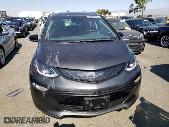 2018 Chevrolet Bolt EV Premier z VIN 1G1FX6S09J4135406, wystawiony jako Copart lot #60585853 z przebiegiem 30 271 mil mil oraz . Historia ofert i sprzedaży dostępna na DreamBid. Obrazek 5.