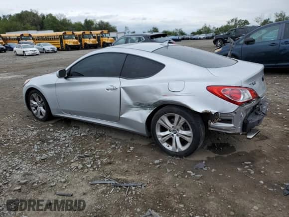 2010 Hyundai Genesis Coupe Premium с VIN KMHHT6KD2AU034167, выставлен на аукционе Copart как лот 71203655 с пробегом 192 322 миль миль и Списание • Salvage title. История ставок и продаж доступна на DreamBid. Изображение 2.