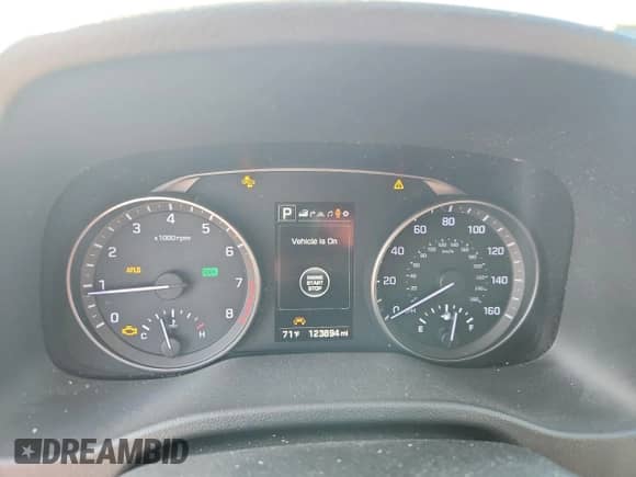 2017 Hyundai Elantra Value Edition with VIN 5NPD84LF3HH018184, listed as a Copart auction lot 90421175 with 123,894 mi miles and Clean title. Bid and sale history available at DreamBid. Image 9.