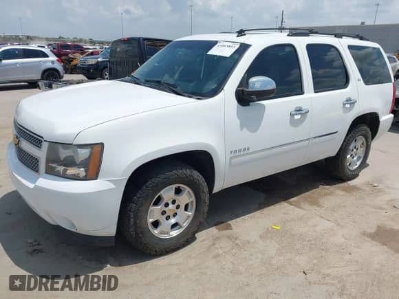 2014 Chevrolet Tahoe LTZ с VIN 1GNSCCE05ER137858, выставлен на аукционе IAAI как лот 43003893 с пробегом 119 085 миль миль и . История ставок и продаж доступна на DreamBid. Изображение 20.