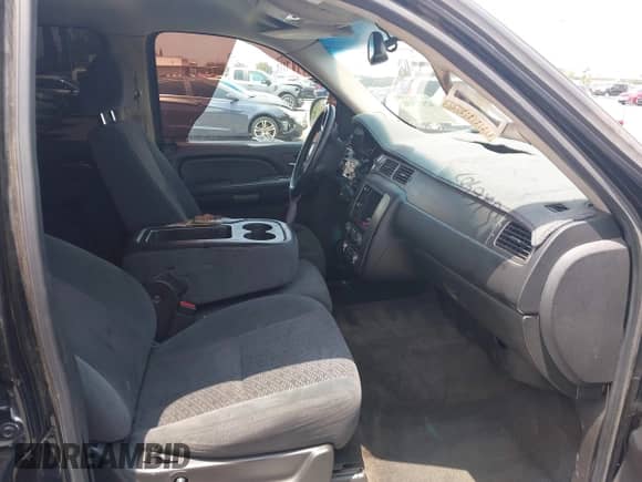 2007 Chevrolet Avalanche LTZ z VIN 3GNEC12087G321510, wystawiony jako IAAI lot #42432538 z przebiegiem Nie podano mil oraz . Historia ofert i sprzedaży dostępna na DreamBid. Obrazek 5.