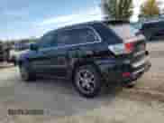 2012 Jeep Grand Cherokee SRT-8 z VIN 1C4RJFDJ7CC100156, wystawiony jako Copart lot #79865954 z przebiegiem 113 782 mil mil oraz Szkoda całkowita • Salvage title. Historia ofert i sprzedaży dostępna na DreamBid. Obrazek 2.