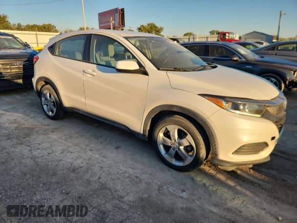 2021 Honda HR-V LX с VIN 3CZRU6H32MM716800, выставлен на аукционе Copart как лот 86243655 с пробегом 38 672 миль миль и Списание • Salvage title. История ставок и продаж доступна на DreamBid. Изображение 4.