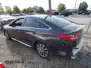 2016 Hyundai Sonata Limited with VIN 5NPE34AFXGH352488, listed as a IAAI auction lot 43270866 with 57,907 mi miles and . Bid and sale history available at DreamBid. Image 3.