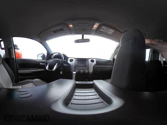 2017 Toyota Tundra SR5 z VIN 5TFEW5F15HX220755, wystawiony jako IAAI lot #42678941 z przebiegiem 188 368 mil mil oraz . Historia ofert i sprzedaży dostępna na DreamBid. Obrazek 18.