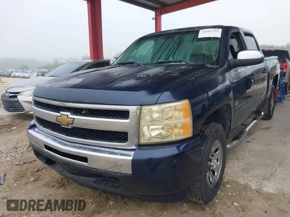 2011 Chevrolet Silverado 1500 LT с VIN 3GCPCSEA5BG150008, выставлен на аукционе IAAI как лот 41103732 с пробегом 180 005 миль миль и . История ставок и продаж доступна на DreamBid. Изображение 18.