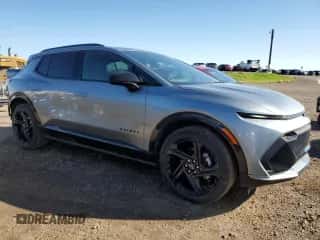 2024 Chevrolet Equinox EV RS с VIN 3GN7DRRR5RS269732, выставлен на аукционе Copart как лот 68702125 с пробегом 4 731 миль миль и Списание • Salvage title. История ставок и продаж доступна на DreamBid. Изображение 4.