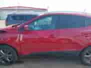 2015 Hyundai Tucson SE с VIN KM8JUCAG7FU060327, выставлен на аукционе IAAI как лот 42994310 с пробегом 147 795 миль миль и . История ставок и продаж доступна на DreamBid. Изображение 14.