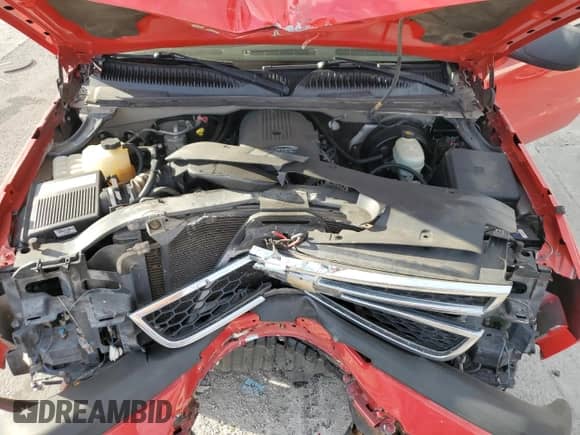 2006 Chevrolet Silverado 1500 Work Truck с VIN 1GCEC14V56Z261976, выставлен на аукционе Copart как лот 47226395 с пробегом 221 331 миль миль и Списание • Salvage title. История ставок и продаж доступна на DreamBid. Изображение 12.