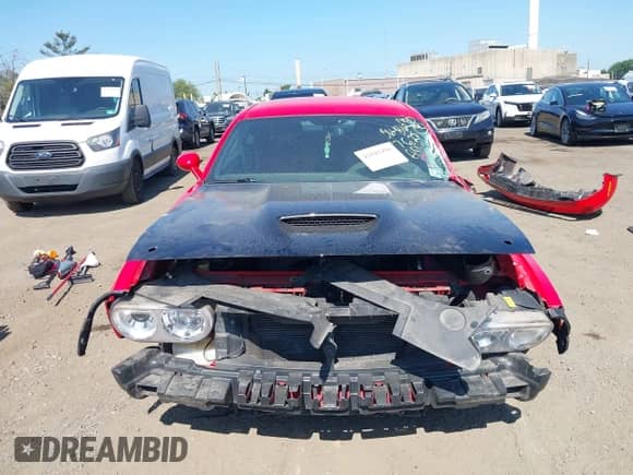 2014 Dodge Challenger R/T z VIN 2C3CDYBT0EH152777, wystawiony jako IAAI lot #42942496 z przebiegiem Nie podano mil oraz . Historia ofert i sprzedaży dostępna na DreamBid. Obrazek 12.