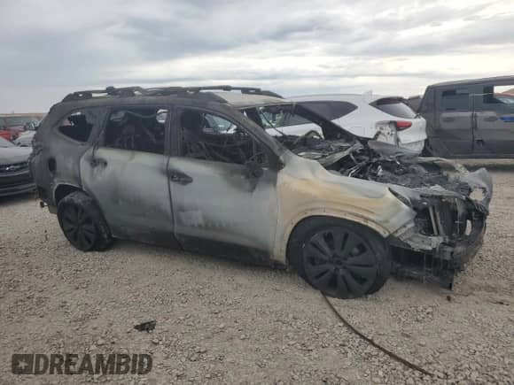 2021 Subaru Ascent Limited with VIN 4S4WMAMD7M3443960, listed as a Copart auction lot 70371485 with Not provided miles and Salvage title. Bid and sale history available at DreamBid. Image 4.