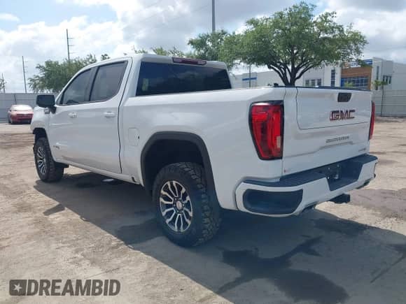 2022 GMC Sierra 1500 AT4 с VIN 1GTPUEEL2NZ523557, выставлен на аукционе IAAI как лот 42146575 с пробегом 67 958 миль миль и . История ставок и продаж доступна на DreamBid. Изображение 3.