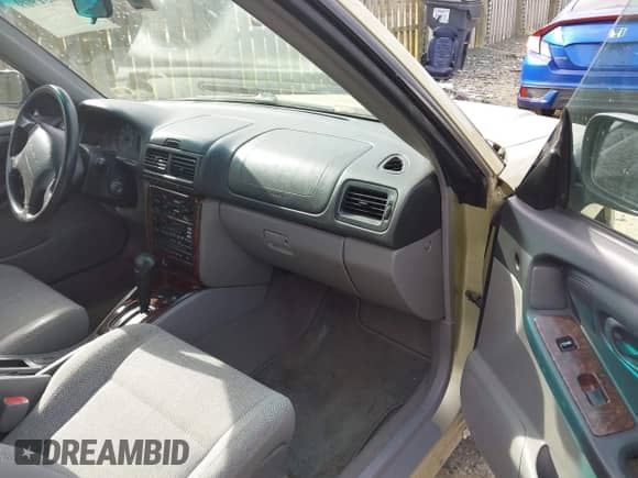 2002 Subaru Forester L z VIN JF1SF63522H711050, wystawiony jako IAAI lot #43431909 z przebiegiem 159 816 mil mil oraz . Historia ofert i sprzedaży dostępna na DreamBid. Obrazek 5.