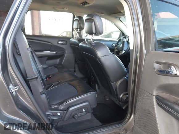 2016 Dodge Journey Crossroad с VIN 3C4PDCGB6GT139221, выставлен на аукционе IAAI как лот 41545288 с пробегом 182 453 миль миль и . История ставок и продаж доступна на DreamBid. Изображение 8.