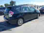 2015 Toyota Prius Two z VIN JTDZN3EU1FJ038507, wystawiony jako IAAI lot #43476342 z przebiegiem 227 331 mil mil oraz . Historia ofert i sprzedaży dostępna na DreamBid. Obrazek 4.