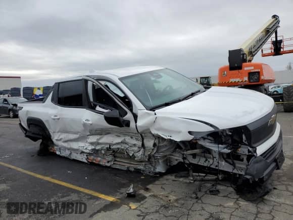 2024 Chevrolet Silverado EV Work Truck с VIN 1GC10UED6RU202788, выставлен на аукционе Copart как лот 86390984 с пробегом 5 293 миль миль и Списание • Salvage title. История ставок и продаж доступна на DreamBid. Изображение 4.