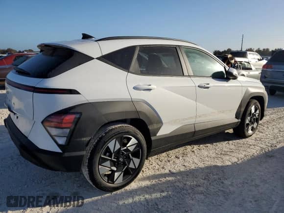 2025 Hyundai Kona SEL с VIN KM8HB3AB3SU200957, выставлен на аукционе Copart как лот 77235564 с пробегом Не указан миль и Списание • Salvage title. История ставок и продаж доступна на DreamBid. Изображение 3.