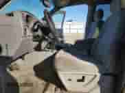 2007 Chevrolet TrailBlazer LS с VIN 1GNDT13S372244548, выставлен на аукционе Copart как лот 89442205 с пробегом 252 543 миль миль и Чистый • Clean title. История ставок и продаж доступна на DreamBid. Изображение 7.