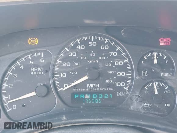 2002 Chevrolet Silverado 1500 LS with VIN 1GCEC19T22Z114628, listed as a IAAI auction lot 42391345 with 175,385 mi miles and . Bid and sale history available at DreamBid. Image 7.