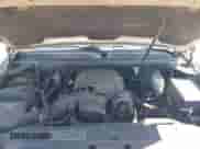 2010 Chevrolet Suburban LT z VIN 1GNUCJE04AR251342, wystawiony jako IAAI lot #42851505 z przebiegiem 243 731 mil mil oraz . Historia ofert i sprzedaży dostępna na DreamBid. Obrazek 10.