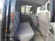 2016 Nissan Frontier SV z VIN 1N6AD0EV0GN738159, wystawiony jako Copart lot #68360445 z przebiegiem 169 872 mil mil oraz Szkoda całkowita • Salvage title. Historia ofert i sprzedaży dostępna na DreamBid. Obrazek 10.