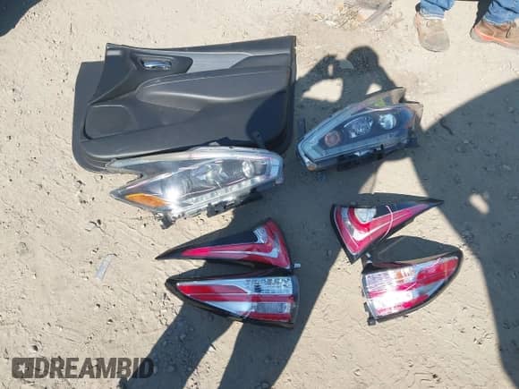 2018 Nissan Murano SV с VIN 5N1AZ2MH6JN132718, выставлен на аукционе IAAI как лот 43192727 с пробегом 133 374 миль миль и . История ставок и продаж доступна на DreamBid. Изображение 18.