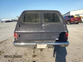 1991 Chevrolet Suburban с VIN 1GNER16K4MF133896, выставлен на аукционе Copart как лот 44008585 с пробегом 194 071 миль миль и Списание • Salvage title. История ставок и продаж доступна на DreamBid. Изображение 6.