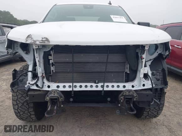 2023 Chevrolet Silverado 1500 RST with VIN 2GCUDEED4P1136726, listed as a IAAI auction lot 42827475 with 17,336 mi miles and . Bid and sale history available at DreamBid. Image 6.