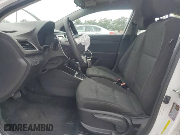 2021 Hyundai Accent SE с VIN 3KPC24A6XME139180, выставлен на аукционе Copart как лот 68857335 с пробегом 51 202 миль миль и Списание • Salvage title. История ставок и продаж доступна на DreamBid. Изображение 7.