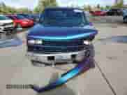 1989 Chevrolet Silverado 1500 с VIN 1GCDC14K4KZ284838, выставлен на аукционе Copart как лот 74717364 с пробегом 206 366 миль миль и Списание • Salvage title. История ставок и продаж доступна на DreamBid. Изображение 5.