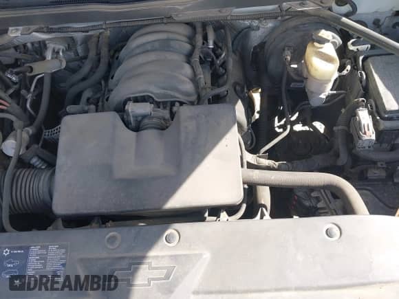 2014 Chevrolet Silverado 1500 Work Truck z VIN 1GCRCPEHXEZ270149, wystawiony jako IAAI lot #43492235 z przebiegiem 230 000 mil mil oraz . Historia ofert i sprzedaży dostępna na DreamBid. Obrazek 10.