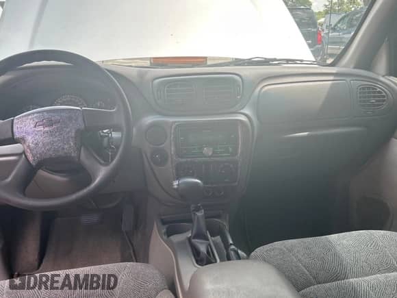 2004 Chevrolet TrailBlazer LT with VIN 1GNDS13S142140350, listed as a Copart auction lot 65745445 with 160,794 mi miles and Clean title. Bid and sale history available at DreamBid. Image 9.