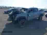 2021 Toyota Tacoma SR с VIN 3TMCZ5AN0MM373858, выставлен на аукционе IAAI как лот 42506451 с пробегом Не указан миль и . История ставок и продаж доступна на DreamBid. Изображение 19.