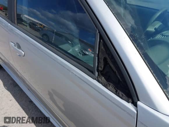 2005 Chevrolet Malibu Maxx LT с VIN 1G1ZU64885F211734, выставлен на аукционе IAAI как лот 42151561 с пробегом 162 142 миль миль и . История ставок и продаж доступна на DreamBid. Изображение 6.