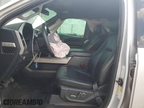 2017 Ford F-150 XL z VIN 1FTEW1EF5HKD24472, wystawiony jako Copart lot #71850415 z przebiegiem Nie podano mil oraz Szkoda całkowita • Salvage title. Historia ofert i sprzedaży dostępna na DreamBid. Obrazek 7.