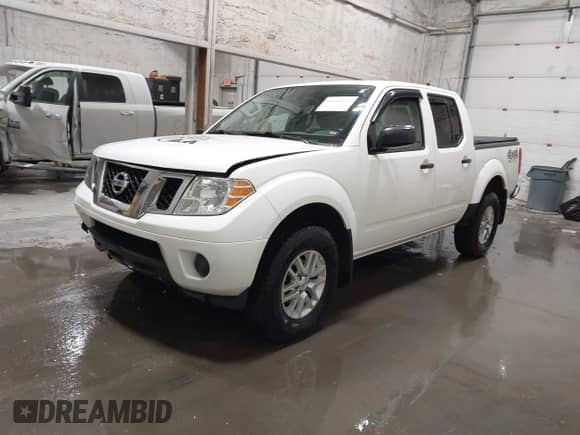 2019 Nissan Frontier SV z VIN 1N6AD0EV5KN773448, wystawiony jako IAAI lot #41611922 z przebiegiem 77 010 mil mil oraz . Historia ofert i sprzedaży dostępna na DreamBid. Obrazek 2.
